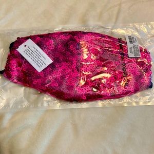 ⭐️Brand New Hot Pink Sequin Face Mask Kawaii Face Cover A65